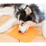 LickiMat OrginalL 28 cm orange - Maxi Zoo Danmark